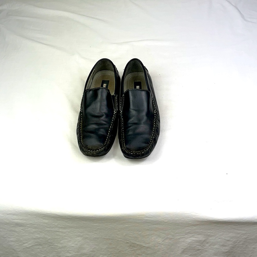 Men’s Steve Madden Navy Loafers Size 8.5